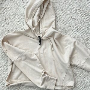 Cropped 1st Phorm sweatshirt